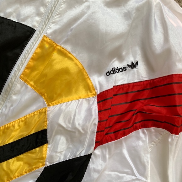 🚫SOLD 80’s Vintage Adidas Windbreaker Jacket - Picture 2 of 8